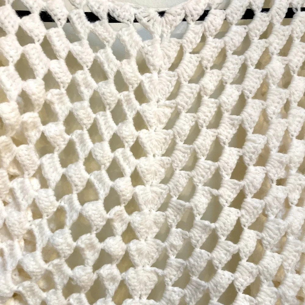 Boho Handmade Crochet Shells Shawl, White w/Tassles  Loose XL - Picture 3 of 4